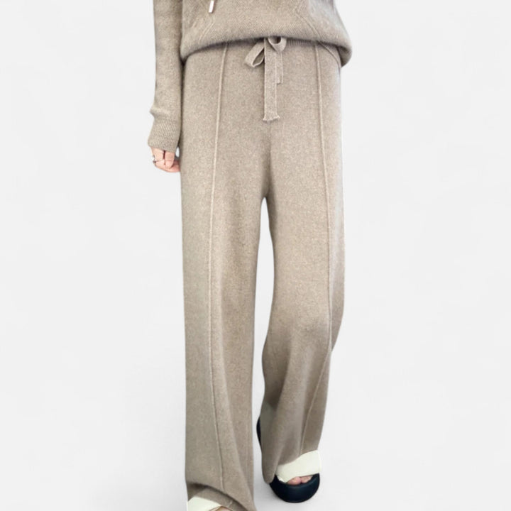 Bella | Women Relaxed Fit Pull On Classic Wool Trousers