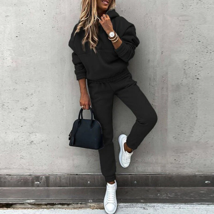Willow | Women's Comfortable Hoodie & Jogger Set