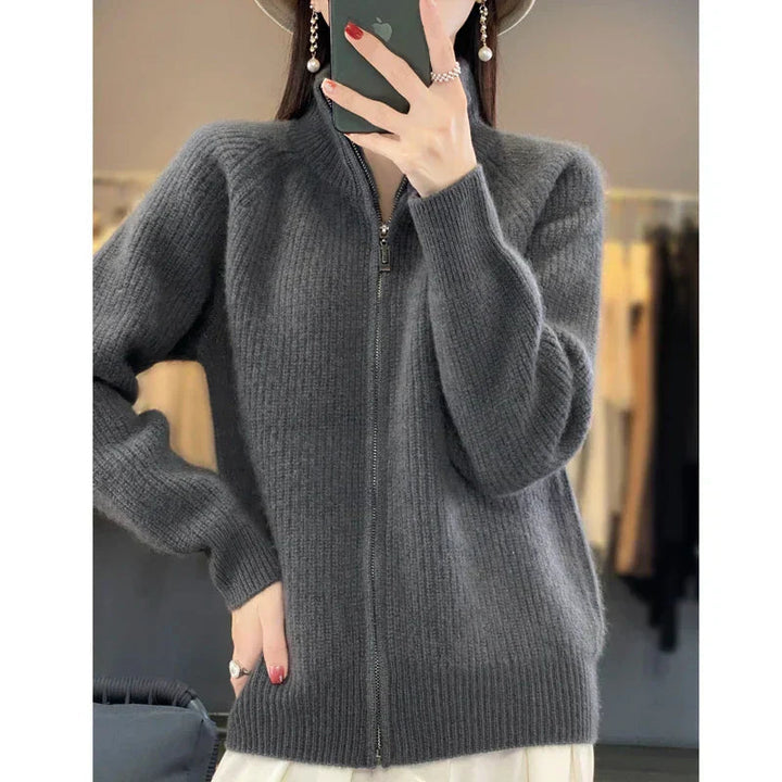 Aubrey | Women’s Winter Zip-Up Knit Cardigan