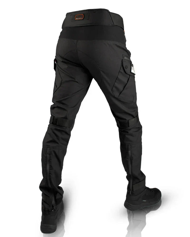 Chris | Durable Tactical Cargo Pants with Multi Pockets for Men