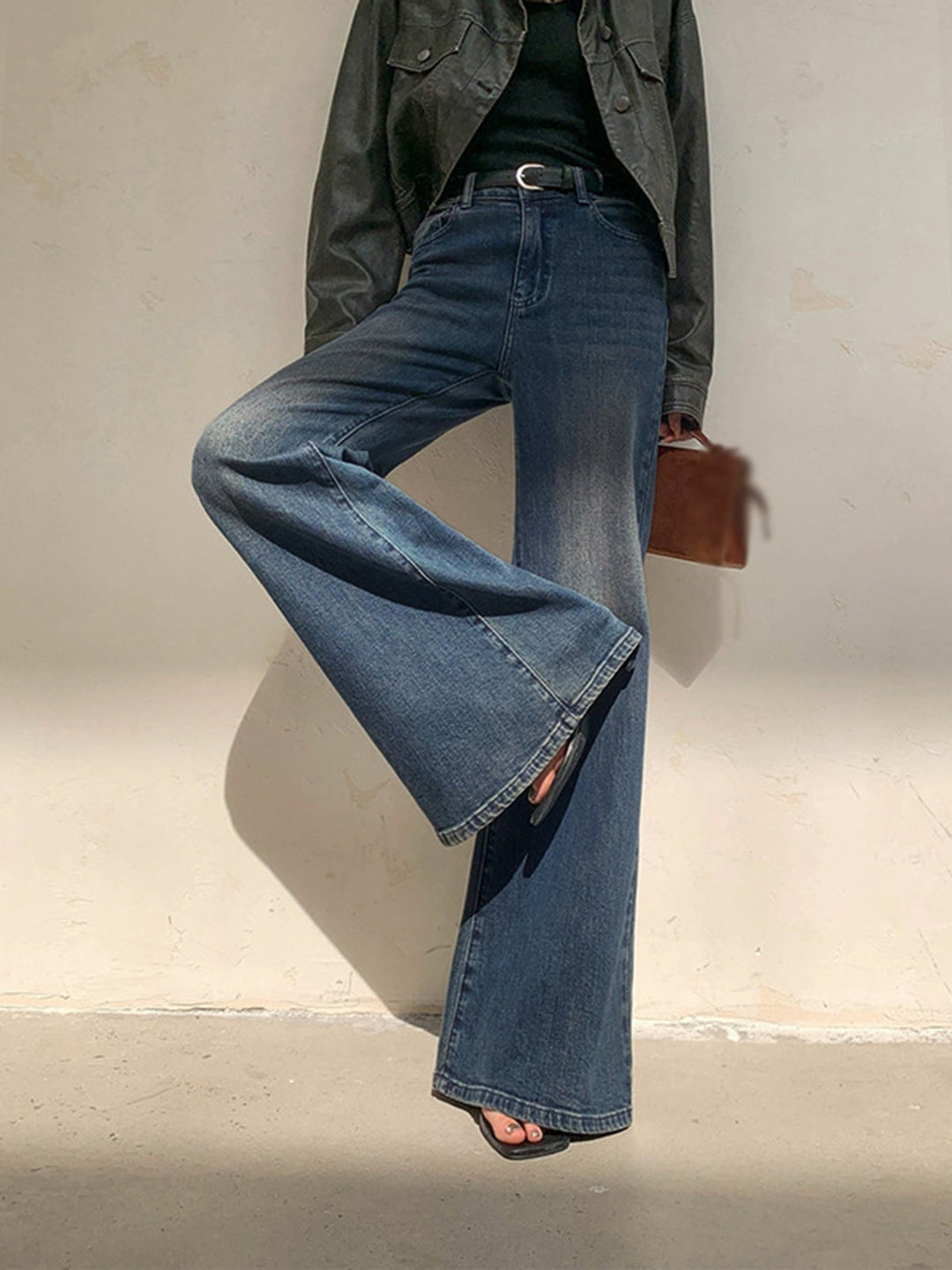 Olivia | Women’s Elegant and Breathable Wide-Leg Jeans