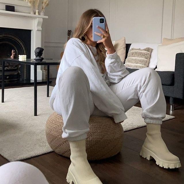 Freya | Trendy Women’s Thick Sole Sock Sneakers Boots
