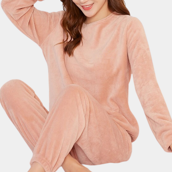 Ariel | Women’s Relaxed Fit Round Neck Tracksuit