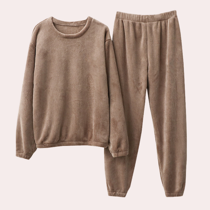 Ariel | Women’s Relaxed Fit Round Neck Tracksuit