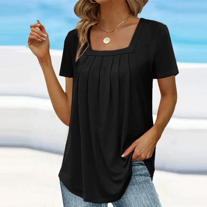Clouie | Lightweight Pleated Blouse