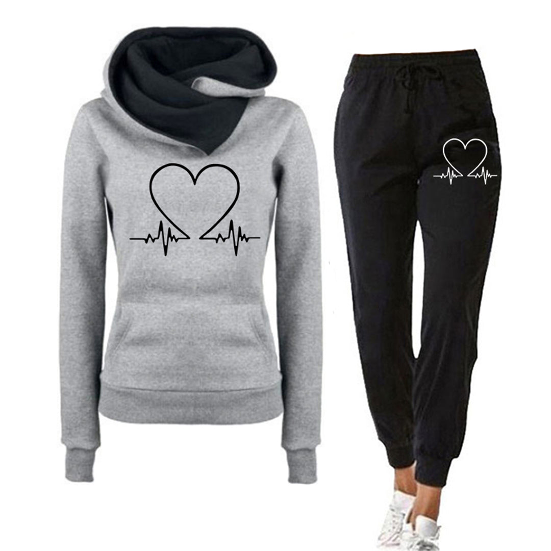 Katie | Women's Comfortable Hoodie & Jogger Set