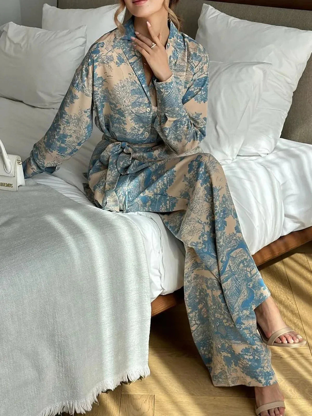 Scarlett | Women’s Relaxed Fit Belted Lounge Set