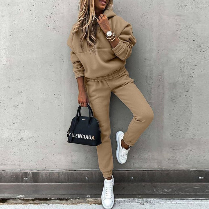 Willow | Women's Comfortable Hoodie & Jogger Set