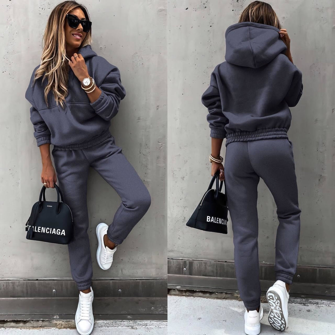 Willow | Women's Comfortable Hoodie & Jogger Set