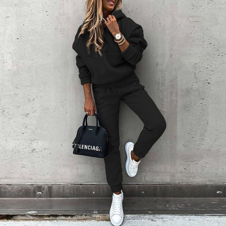 Willow | Women's Comfortable Hoodie & Jogger Set