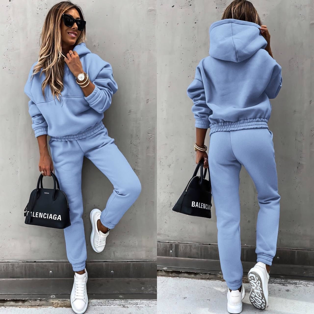 Willow | Women's Comfortable Hoodie & Jogger Set