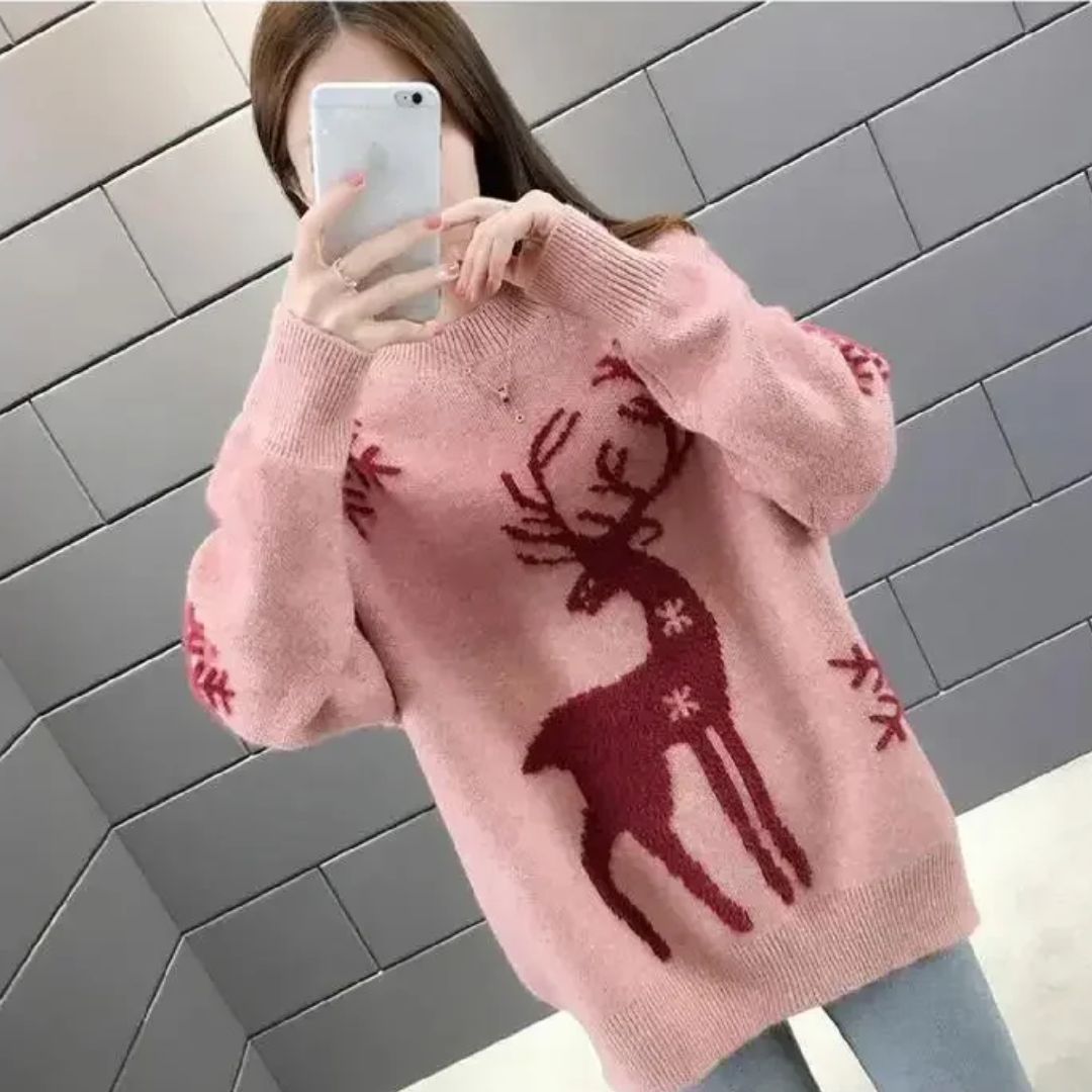 Carla | Women’s Winter Sweater with Reindeer Pattern