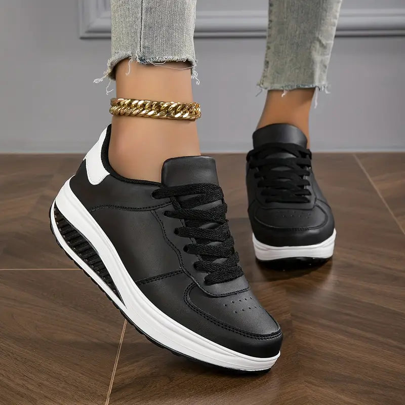 Sarah | Women’s Comfortable and Chic Sneakers