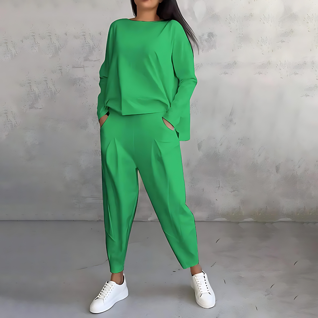Clara| Women’s Casual Sweater and Loose-Fit Pants Set